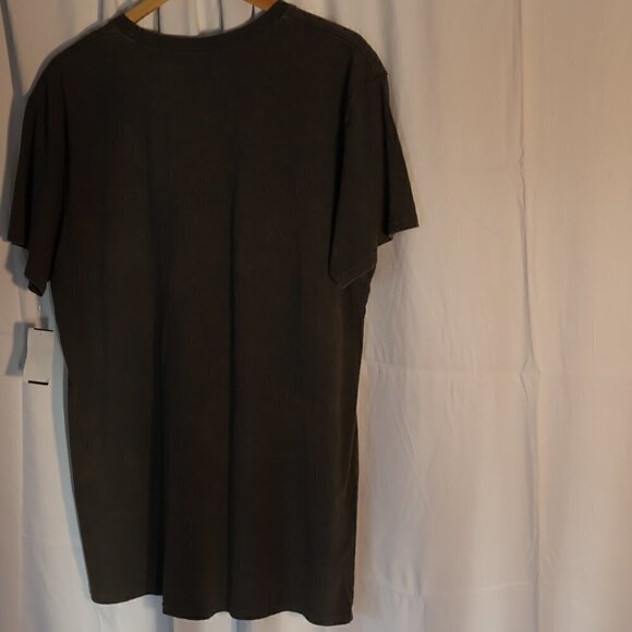 Follow Haunting Dreams Freddy Krueger TShirt Nightmare on Elm Street Size Large - Picture 11 of 12